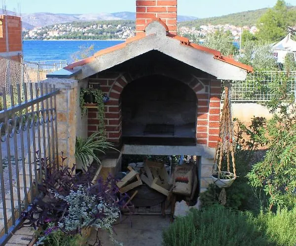 Okrug Gornji 8440c * Trogir