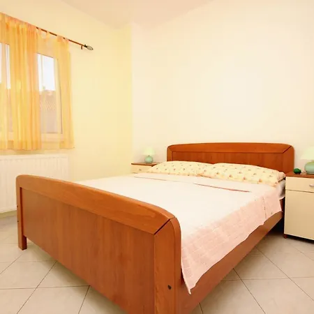 Okrug Gornji 8440c Trogir